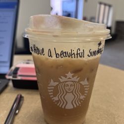 Starbucks - Iced Hazelnut Oatmilk Shaken Espresso