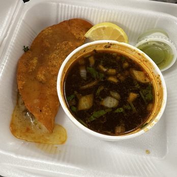 El Guero - Birria tacos - Mexican Near Me - Porterville, California El Guero - Birria tacos - Mexican Near Me - Porterville, California