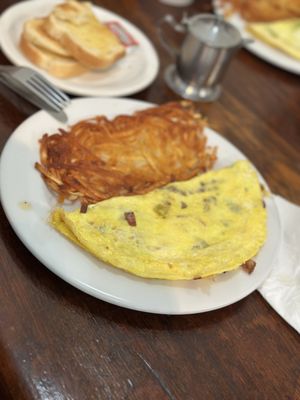 Chestnut Diner by null