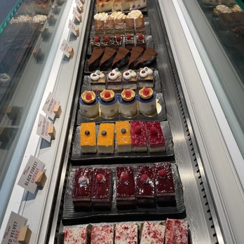 Royal Artisan Bakery - Bakeries Near Me - London, XGL