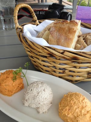 Dano's Heuriger on Seneca by null