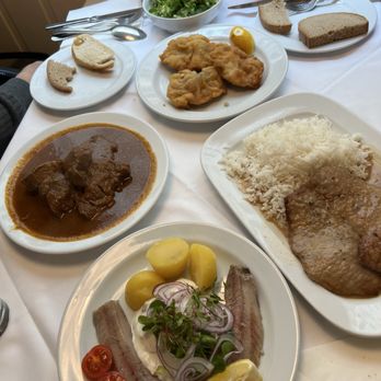 Gasthaus Pöschl - Gastropubs Near Me - Vienna, 9 Gasthaus Pöschl - Gastropubs Near Me - Vienna, 9