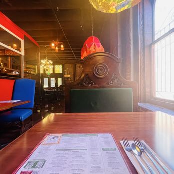 The Old Spaghetti Factory - Italian Near Me - San Jose, California