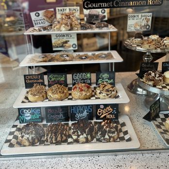 Cinnaholic - Display station - Desserts Near Me - Baltimore, Maryland