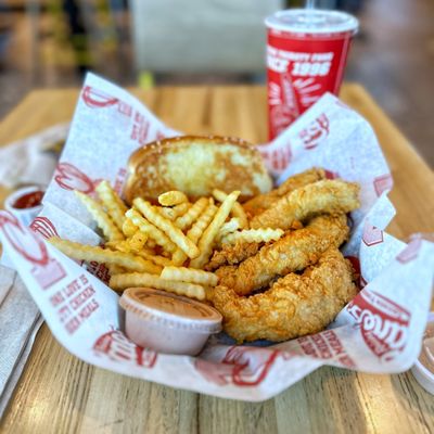 Raising Cane’s Chicken Fingers by null