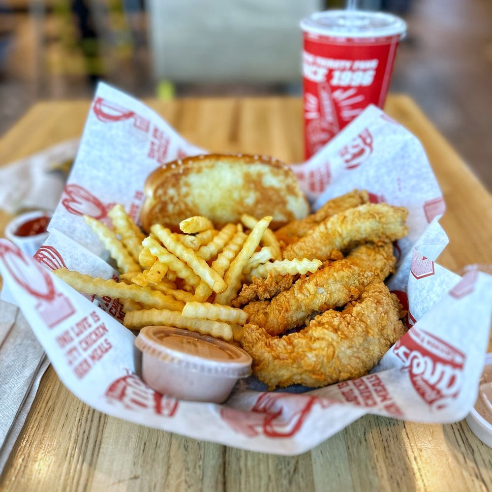 Food from Raising Cane's Chicken Fingers