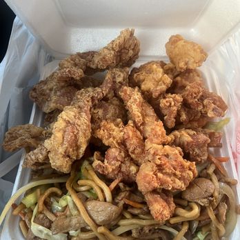 Combo Express - 2-Item plate: Chicken with Spicy Salt, Pork Chops - Seafood Near Me - Vallejo, California Combo Express - 2-Item plate: Chicken with Spicy Salt, Pork Chops - Seafood Near Me - Vallejo, California