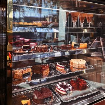 AJ Chocolate House - European cake display case - Chocolatiers & Shops Near Me - Winter Park, Florida