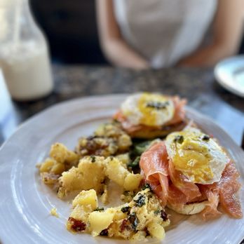Sage Social Eatery - Latin American Near Me - Covina, California