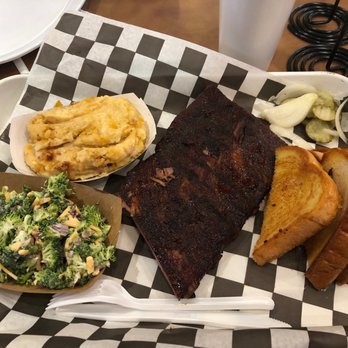 The Smoke Pit - Ribs, Hash-Brown Casserole, Broccoli Salad w/ Bacon, Texas Toast - Barbeque Near Me - Gastonia, North Carolina The Smoke Pit - Ribs, Hash-Brown Casserole, Broccoli Salad w/ Bacon, Texas Toast - Barbeque Near Me - Gastonia, North Carolina