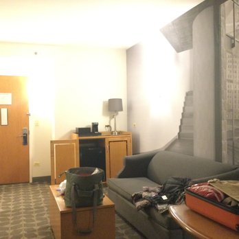 Renaissance Chicago O'Hare Suites Hotel - Hotels Near Me - Chicago, Illinois
