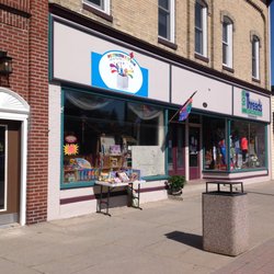 Pentwater Toy Box