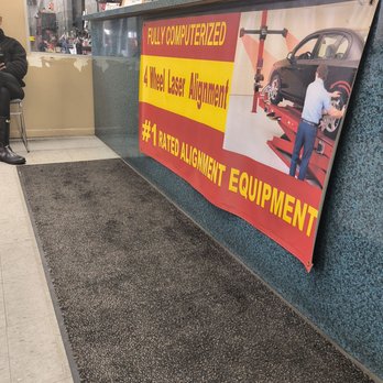 United Auto Repair - Customer service counter in the waiting area. - Auto Repair Near Me - Philadelphia, Pennsylvania United Auto Repair - Customer service counter in the waiting area. - Auto Repair Near Me - Philadelphia, Pennsylvania