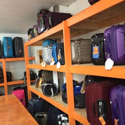 schwartz luggage storage