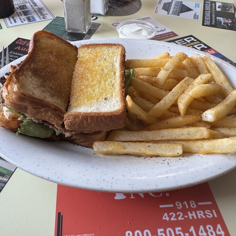 Green Country Cafe - Diners Near Me - Afton, Oklahoma Green Country Cafe - Diners Near Me - Afton, Oklahoma