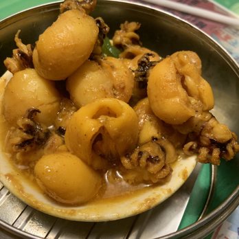 Wing Hong Restaurant - Curry squid. Was average - Chinese Near Me - Southfield, Michigan