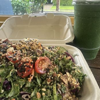 Leahi Health Kaimuki - Surfer Bowl - Juice Bars & Smoothies Near Me - Honolulu, Hawaii Leahi Health Kaimuki - Surfer Bowl - Juice Bars & Smoothies Near Me - Honolulu, Hawaii