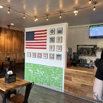 206 Burger Company - Pictures of the burgers offered. - Burgers Near Me - Seattle, Washington