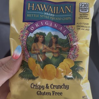 Obsidian Hair Studio - Free snack during my apt, ended up giving to my hubby since he prefers them! - Hair Extensions Near Me - Roseville, California