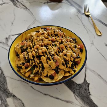 Earthy Picks - Nachos - Vegan Near Me - Orlando, Florida Earthy Picks - Nachos - Vegan Near Me - Orlando, Florida