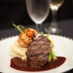 Chandelier Lounge Cuisine - Mignon
