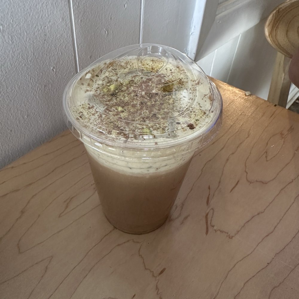 Dubai Chocolate Latte iced