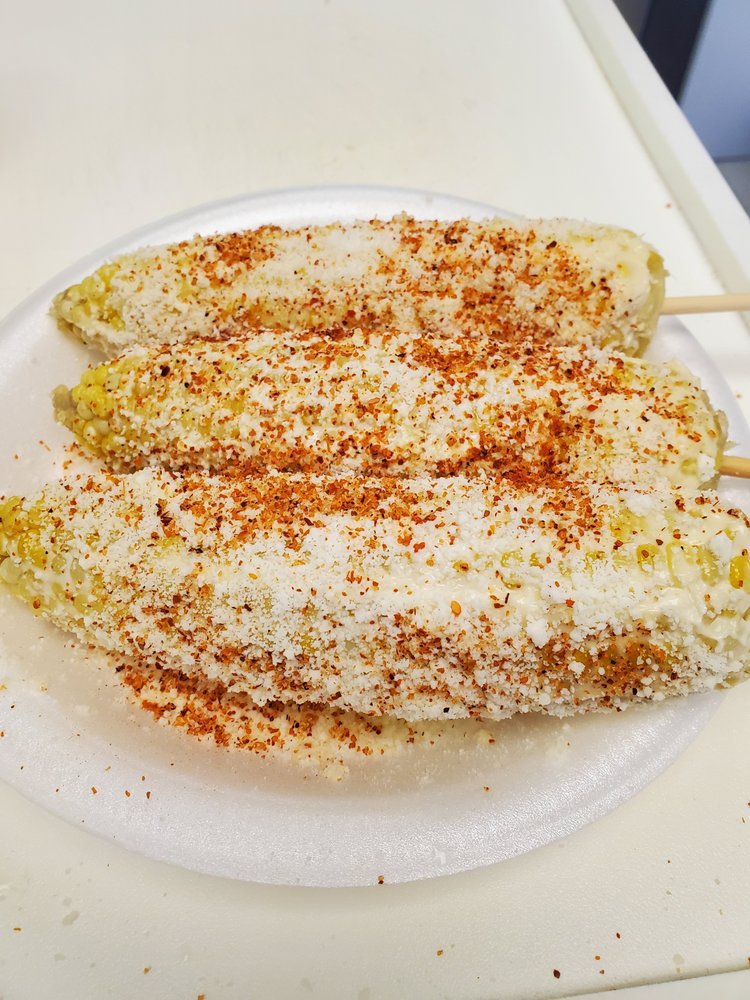 Food from Jugos La Hacienda
