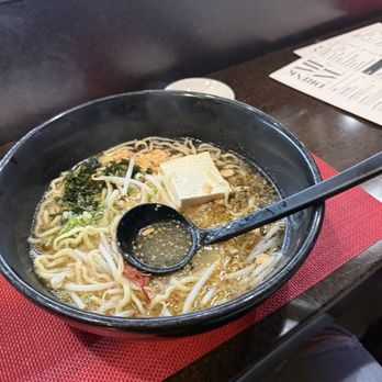 Kanpai - Vegan ramen - Sushi Bars Near Me - Santa Monica, California