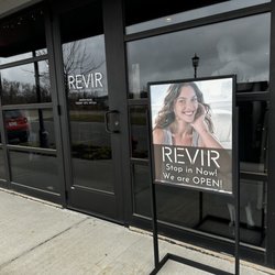 Revir - Outside