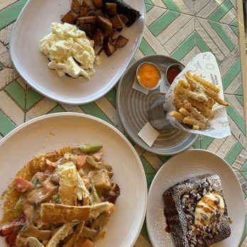 The Bungalow Kitchen - New American Near Me - Tiburon, California