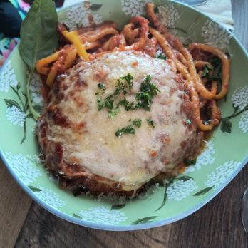 Biggs French Italian Eatery - Chicken Parmesan - French Near Me - Washington, North Carolina