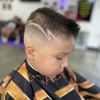 Fresh Cuttz 4 - Barbers Near Me - Phoenix, Arizona Fresh Cuttz 4 - Barbers Near Me - Phoenix, Arizona