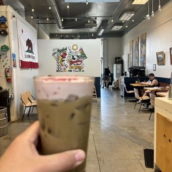 Rosebud Coffee - Raspberry Hojicha - Coffee & Tea Near Me - Pasadena, California Rosebud Coffee - Raspberry Hojicha - Coffee & Tea Near Me - Pasadena, California