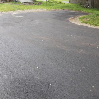 New Look Paving, Sealcoating & Landscaping - NEW Look- turn-around area - Patio Coverings Near Me New Look Paving, Sealcoating & Landscaping - NEW Look- turn-around area - Patio Coverings Near Me