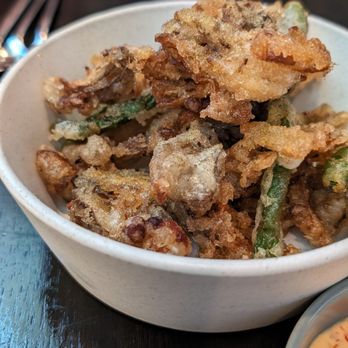 Bon Mot - Fried maitake mushrooms and green beans - Korean Near Me - Cupertino, California