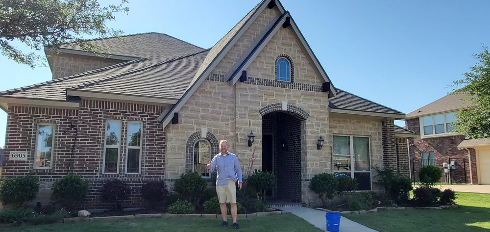 Slide of Safe and Secure Roofing and Construction
