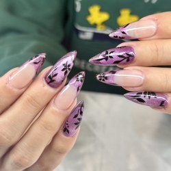Villaggio Nail & Lashes