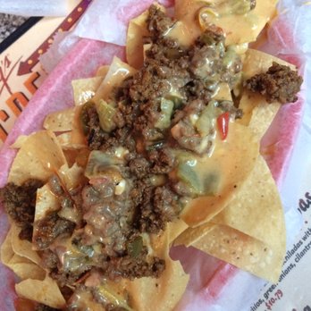 Chuy's - Free nacho bar during their Happy Hour (Mon-Fri 4-7pm) - Mexican Near Me - Dallas, Texas