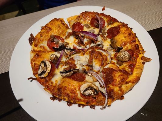 Zink Kitchen + Bar by null