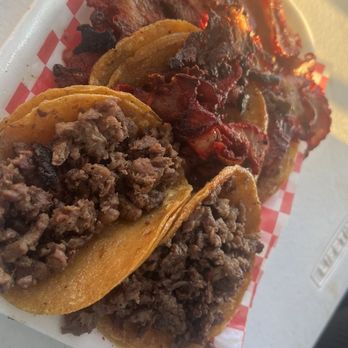 Tacos La Sultana - Pastor and asada tacos - Tacos Near Me - Houston, Texas Tacos La Sultana - Pastor and asada tacos - Tacos Near Me - Houston, Texas
