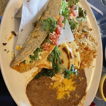 Pappasito's Cantina - Chicken Fajita Quesadillas and crispy ixtapa beef taco - Seafood Near Me - Marietta, Georgia Pappasito's Cantina - Chicken Fajita Quesadillas and crispy ixtapa beef taco - Seafood Near Me - Marietta, Georgia