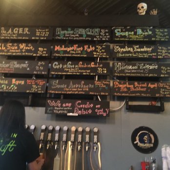 Black Horizon Brewing Company - Breweries Near Me - Willowbrook, Illinois