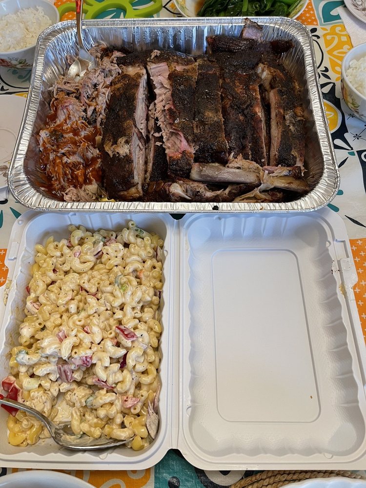 MEATINGS BARBECUE CATERING Updated September 2024 44 Photos & 29 Reviews 5380 Canotek Road