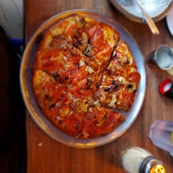Crust Pizza - Rayford - Pepperoni pizza well done - Pizza Near Me - Spring, Texas Crust Pizza - Rayford - Pepperoni pizza well done - Pizza Near Me - Spring, Texas