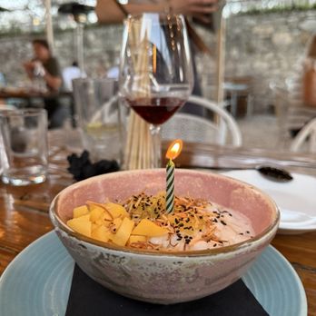 Bar Peached - Sticky rice with mango dessert - Cocktail Bars Near Me - Austin, Texas