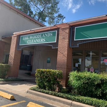 The Woodlands Cleaners - Entrance - Dry Cleaning Near Me - Spring, Texas The Woodlands Cleaners - Entrance - Dry Cleaning Near Me - Spring, Texas