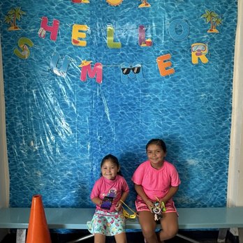 George Hensel Aquatic Center - Cute backdrop for pictures - Swimming Pools Near Me - Montebello, California
