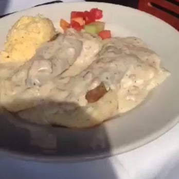 Water's Edge - Biscuits and gravy! - Seafood Near Me - Mount Pleasant, South Carolina Water's Edge - Biscuits and gravy! - Seafood Near Me - Mount Pleasant, South Carolina