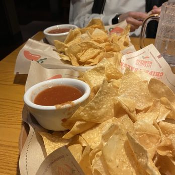 Chili's - Chips & Salsa - American Near Me - Niagara Falls, New York
