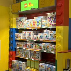 Lego Store